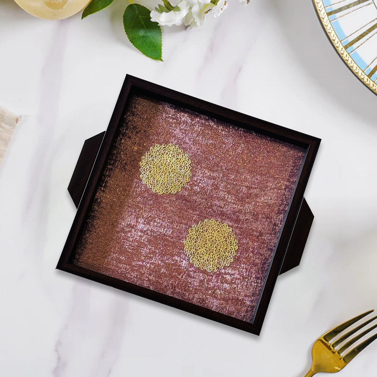 Pale Shimmer base with Metal motif (Set of 2 trays)