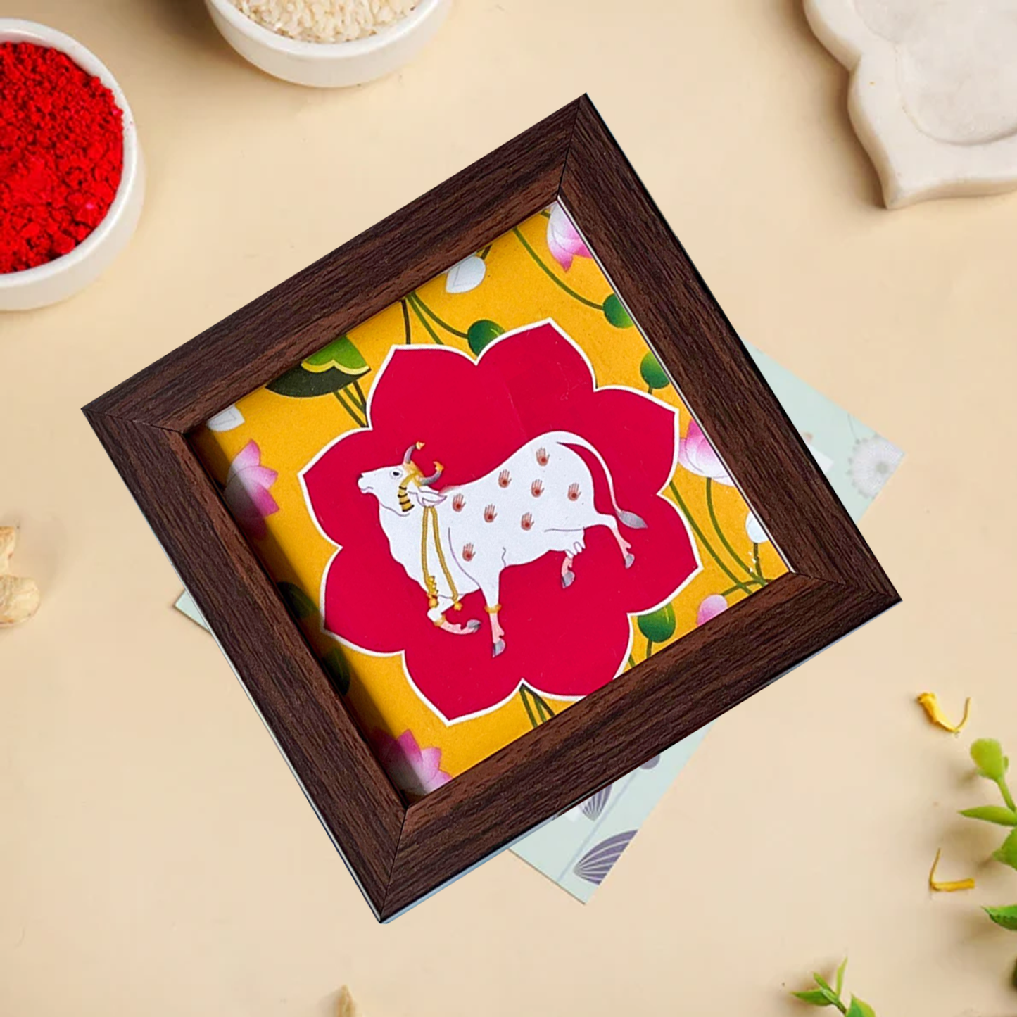 Elegant Cow Design Coaster Set (Set of 4)