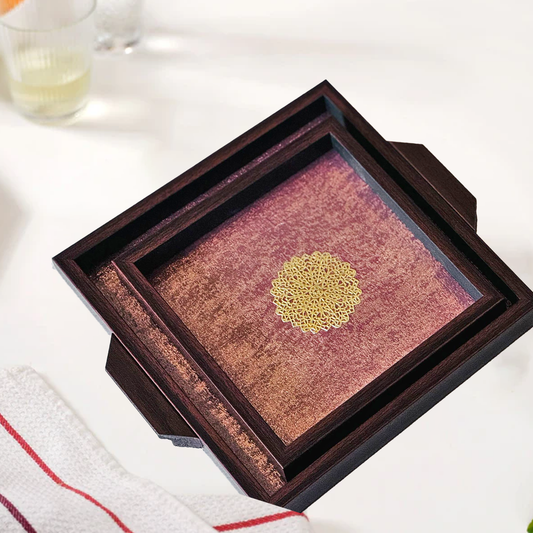 Pale Shimmer base with Metal motif (Set of 2 trays)