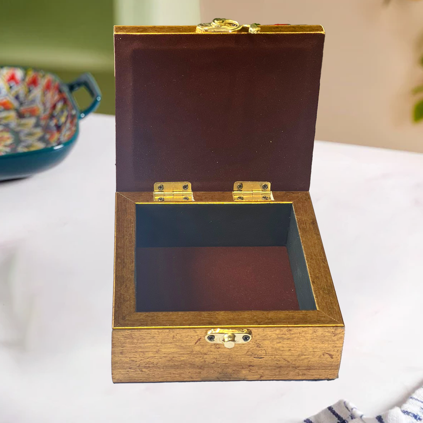 Pichwai Bliss Box