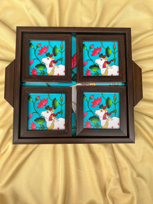 Pichwai print tray set (consist of tray with 4 coasters)