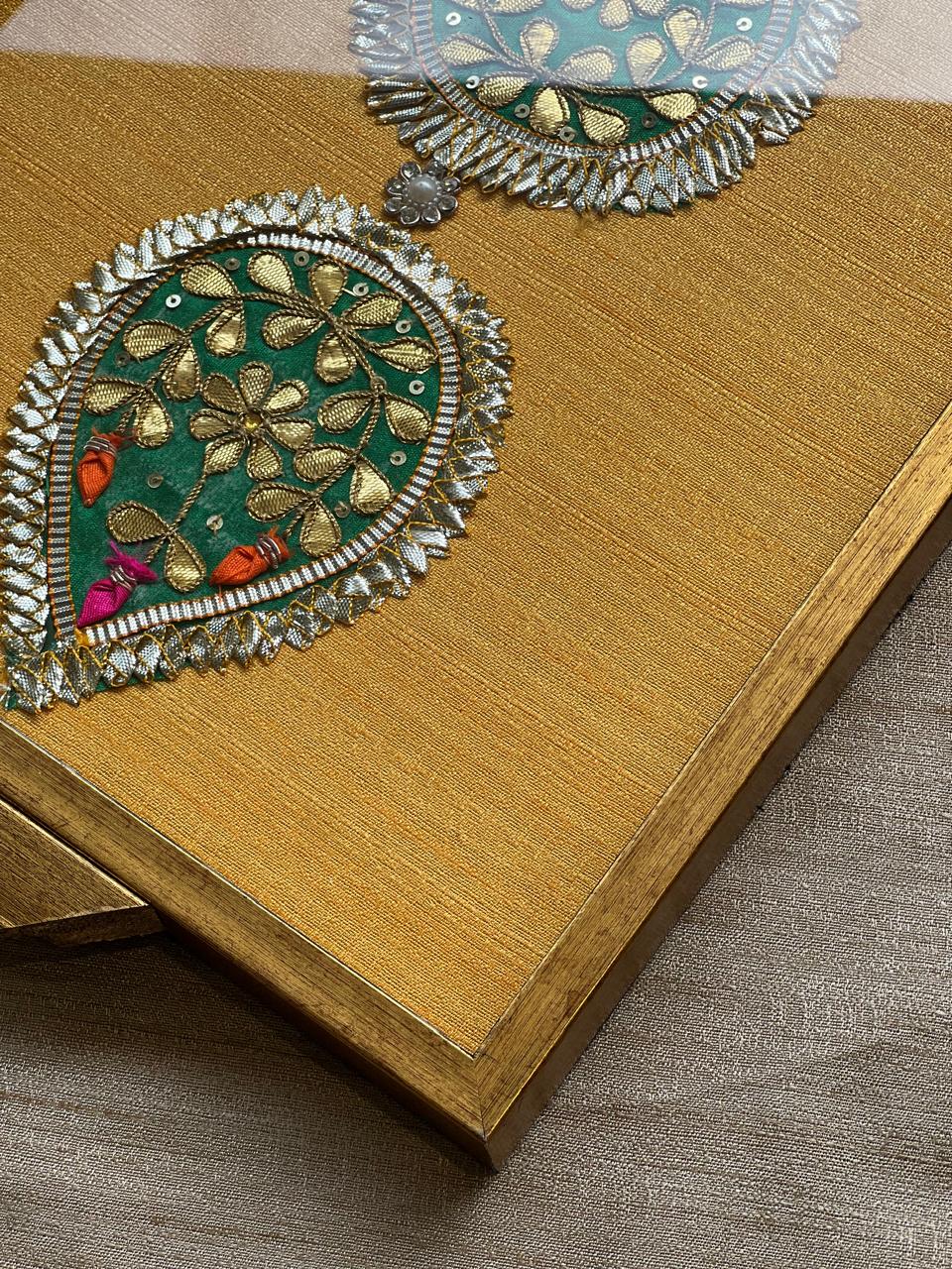 Golden Aura Trace Set Premium (Set of 2)