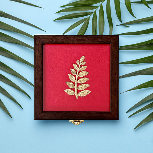 Metal leaf design box