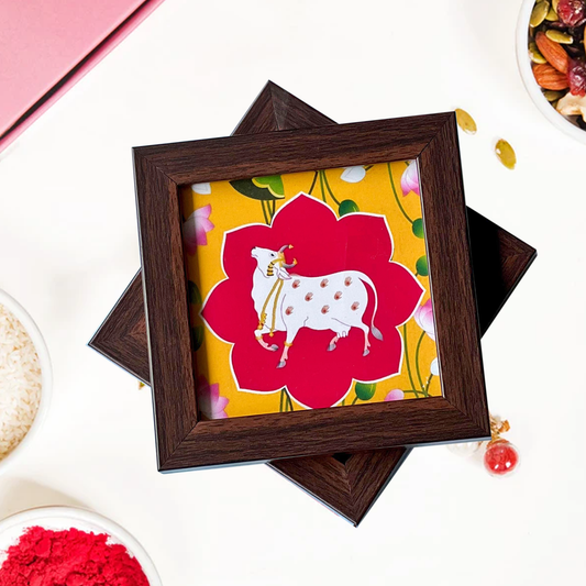 Elegant Cow Design Coaster Set (Set of 4)