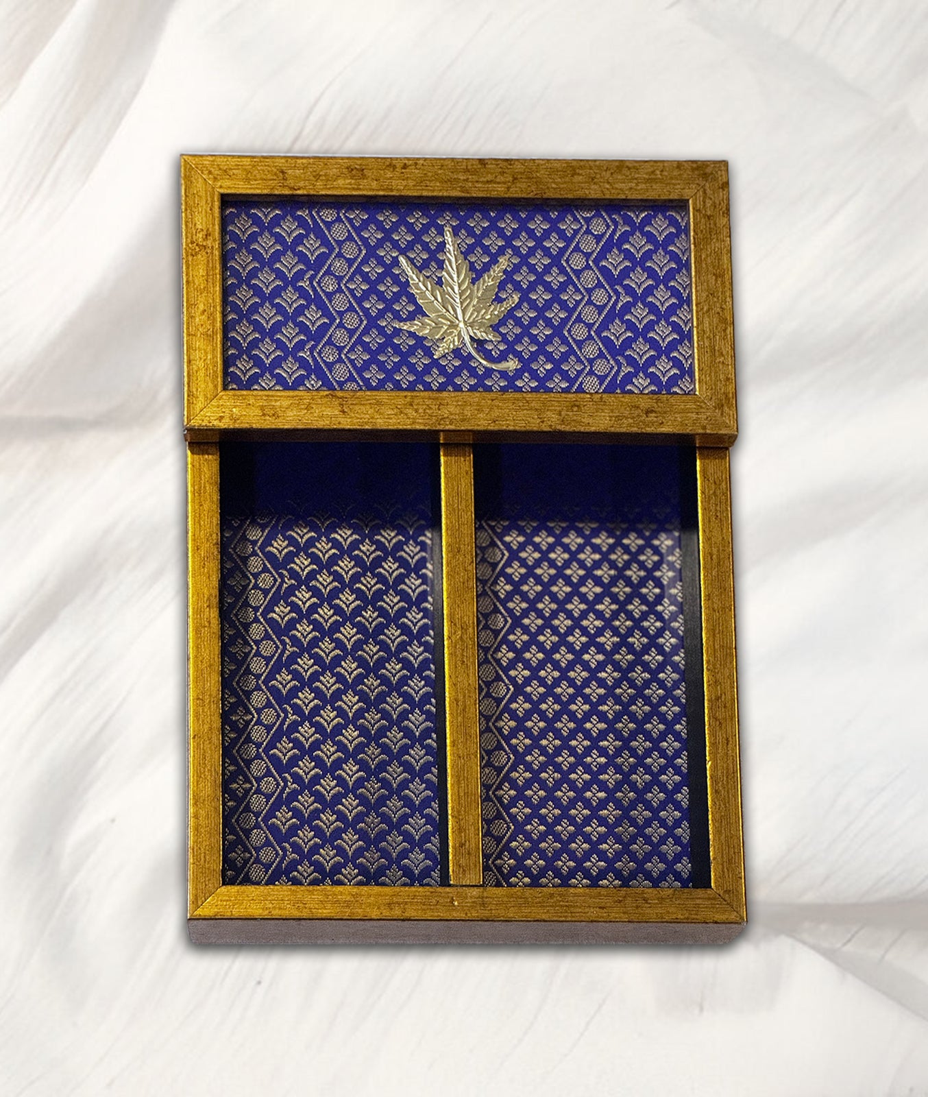Cutlery Holder, Purple with Metal Leaf Motif