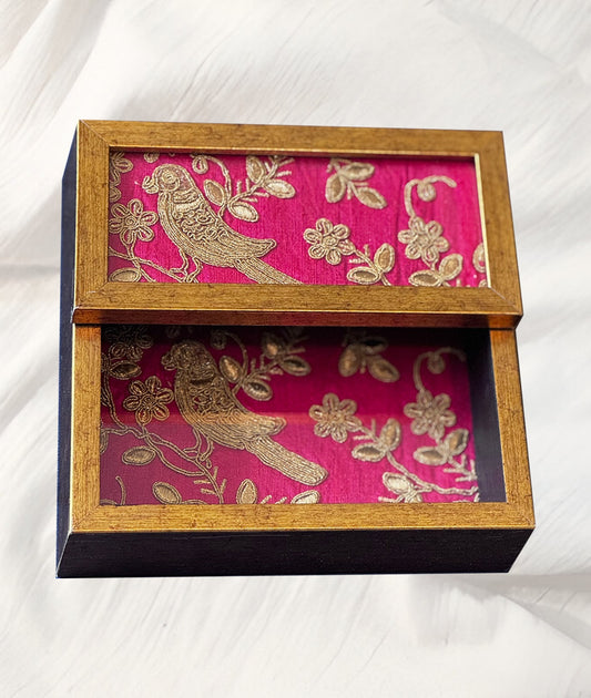 Embroidery tissue Box