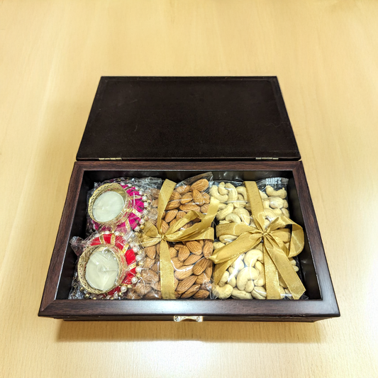 Grace Peacock Box
