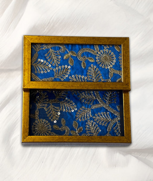 Tissue Holder blue embroidery (8x8 inch)