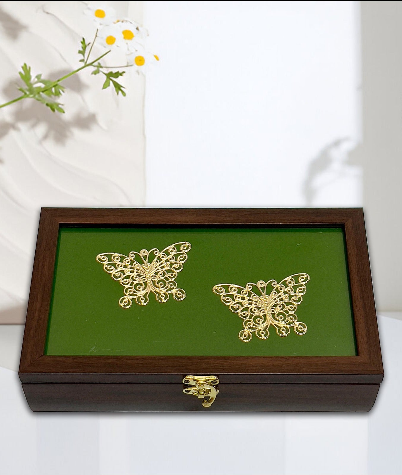 Elegant Metal Motif Box